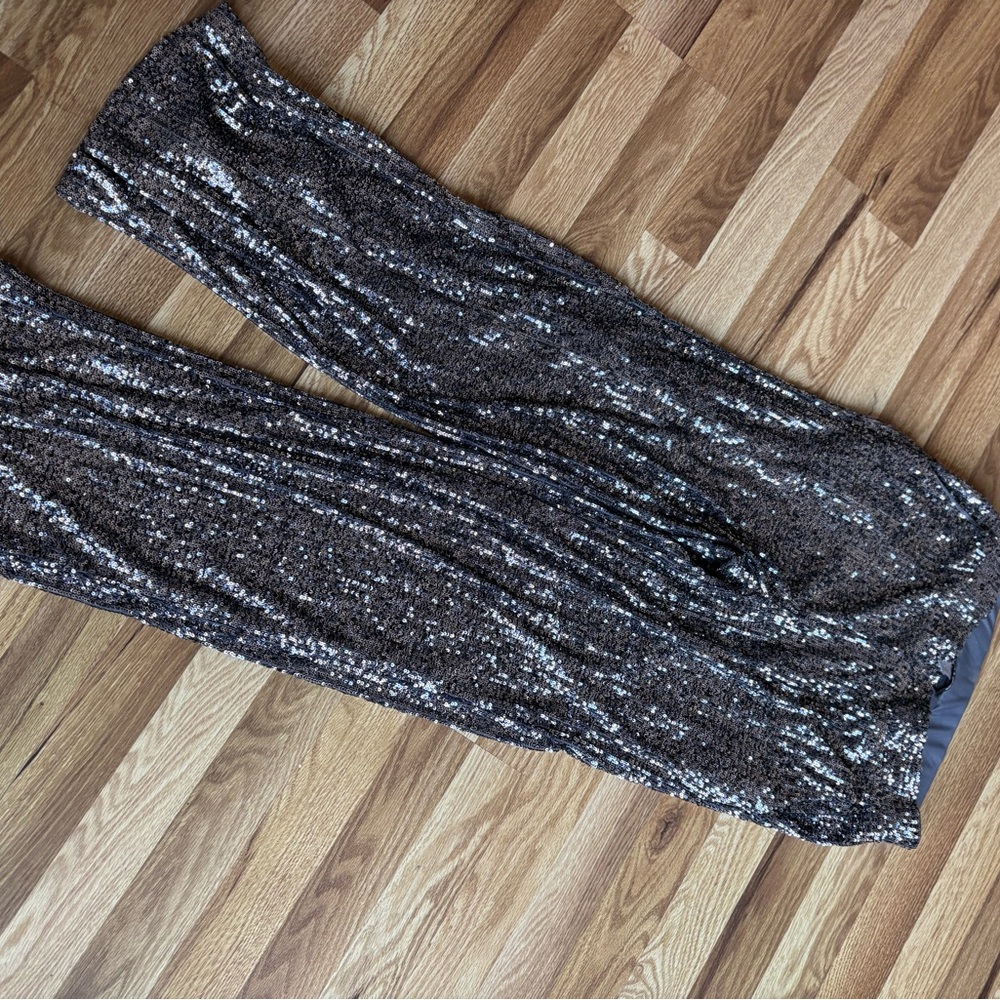 Cable & Gauge Silver Sequin Skirt